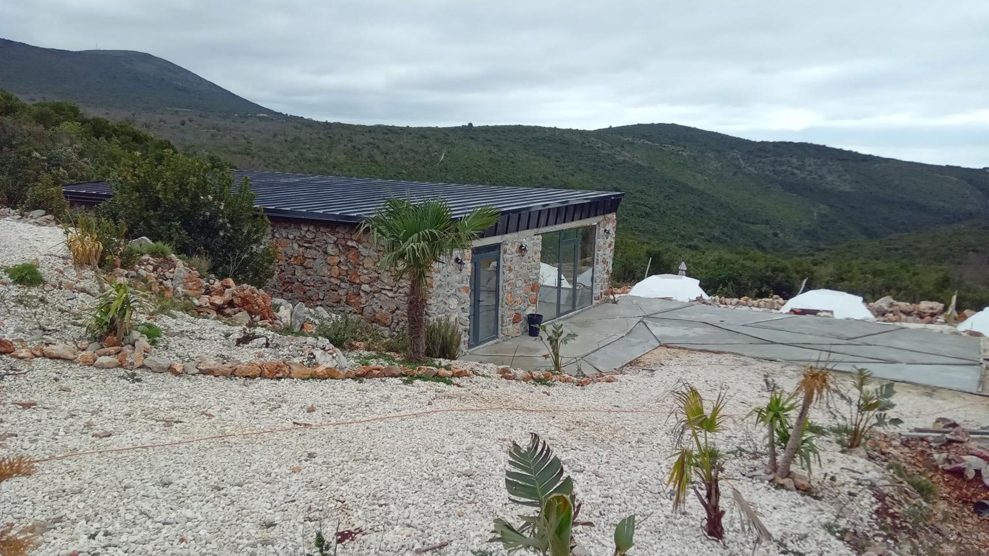 Glamping Peninsula Lustica Rose Villa Tivat Exterior photo