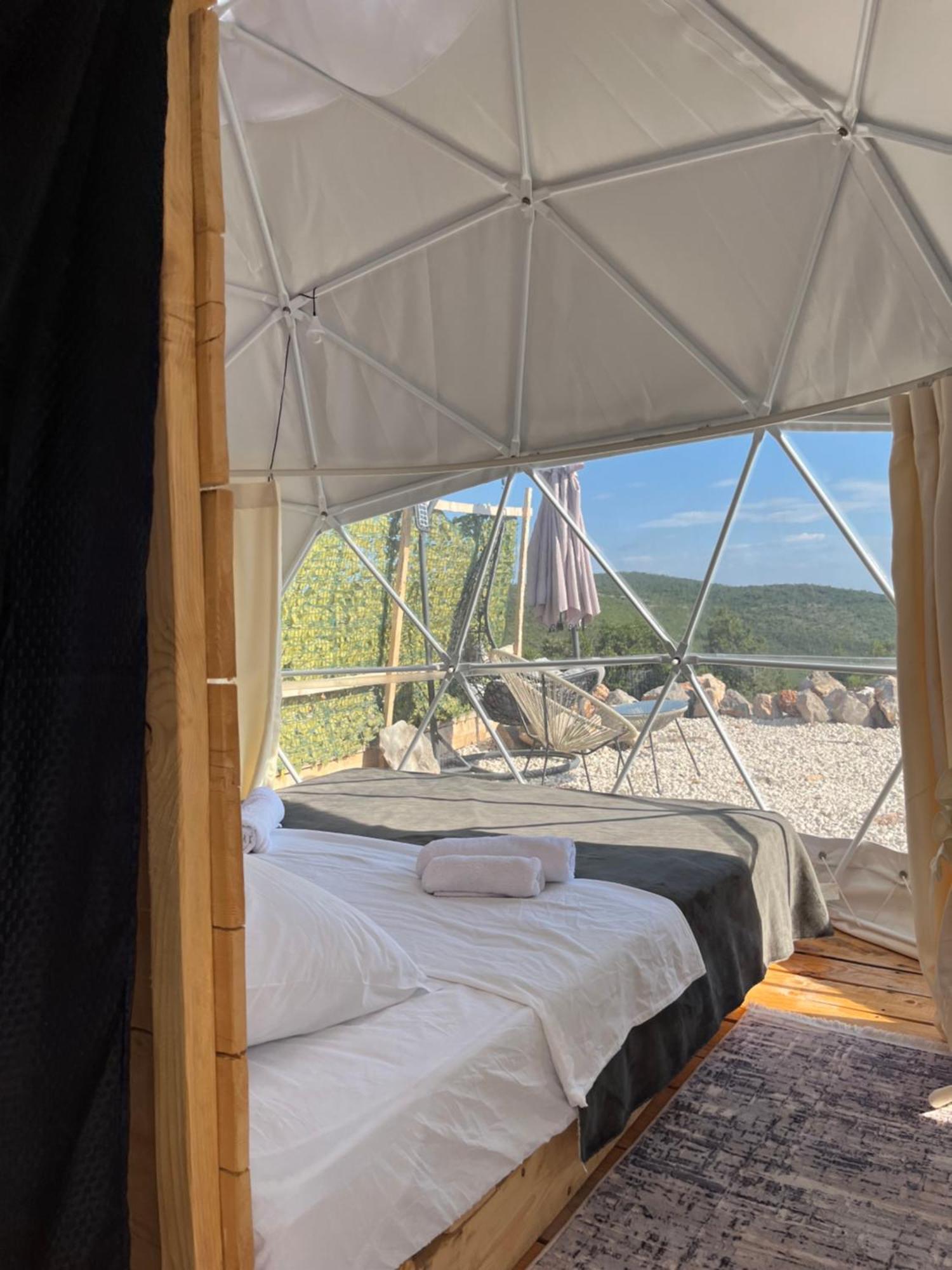 Glamping Peninsula Lustica Rose Villa Tivat Exterior photo